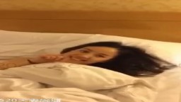 Taiwanese Girl Fucks in Hotel Room
